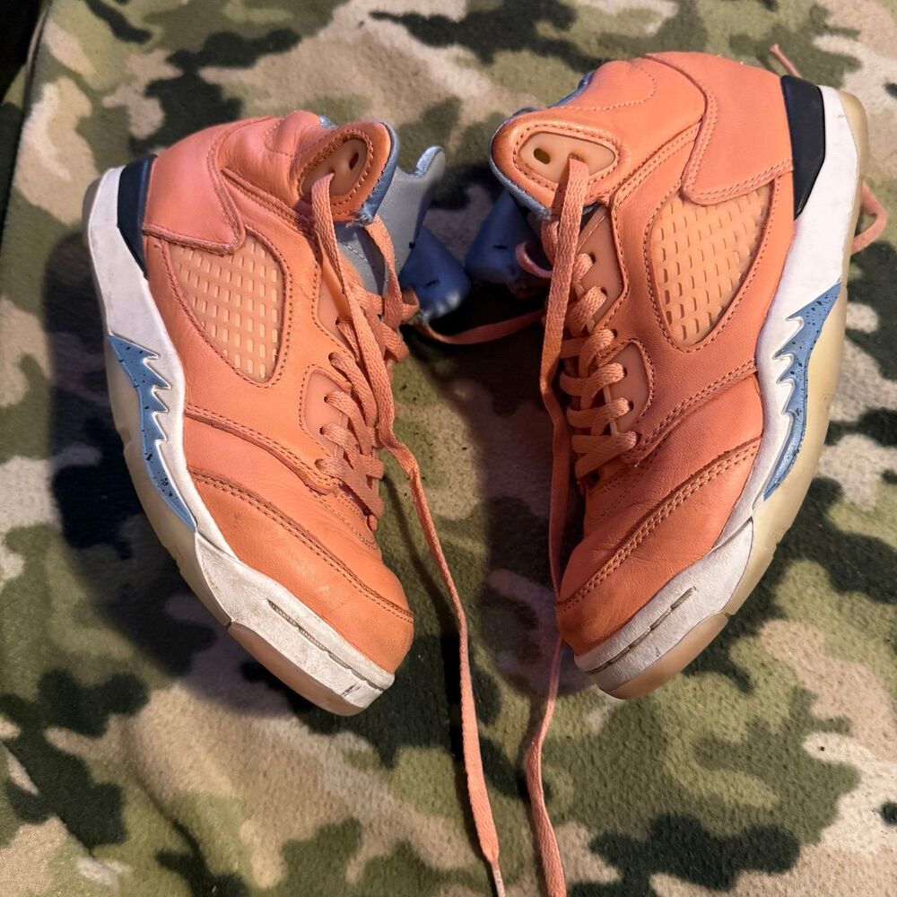 Jordan 5 We the Best Shoes size 2Y
